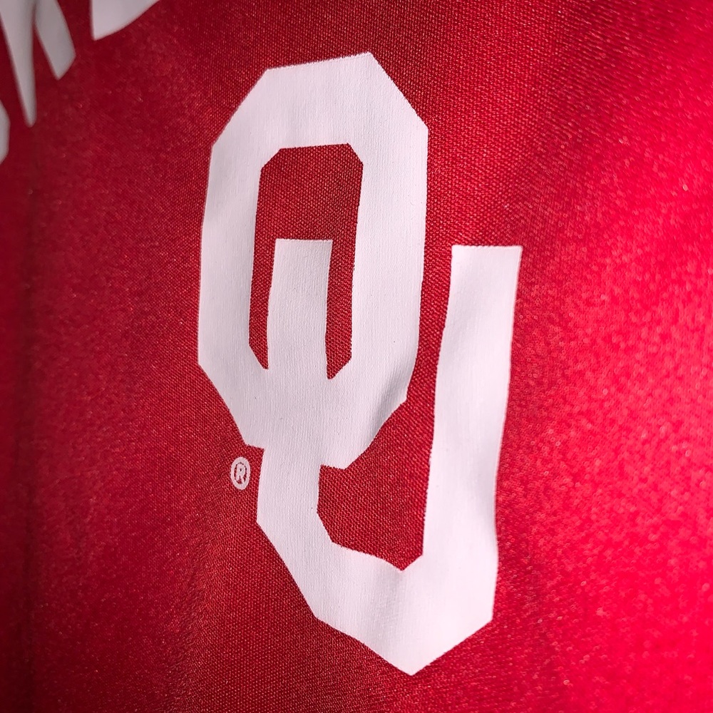 🏈🏟️ University of Oklahoma Sooners Marquee Polyester Shirt 🏟️🏈 - Picture 7 of 12